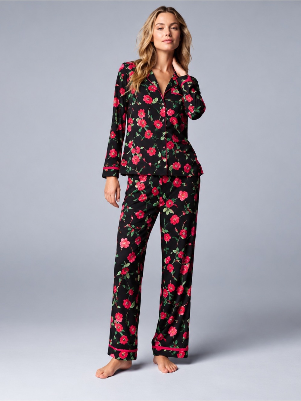 NWT Simply Vera Vera Wang 1X Black Red Rose Floral Pajama Set